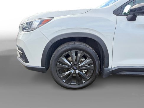 Used 2022 Subaru Ascent Onyx Edition image 9
