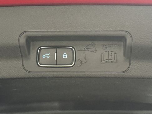 Certified 2020 Ford Explorer ST w/ ST Street Pack image 38