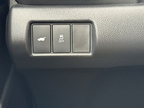 New 2025 Honda Pilot Touring image 31