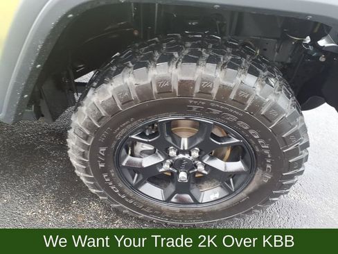 Used 2022 Jeep Wrangler Sport AWD/4WD image 20