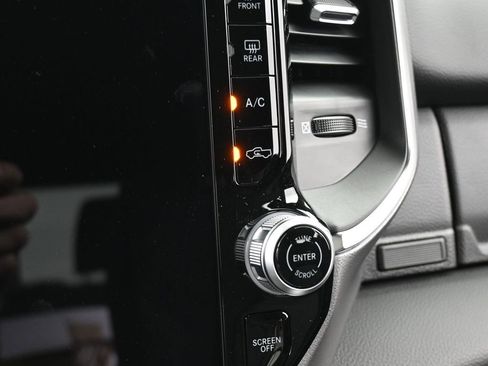 Used 2025 RAM 1500 Big Horn image 18