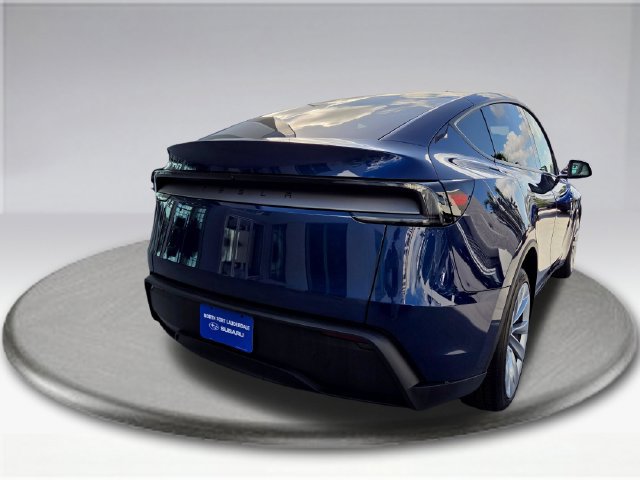 Used 2026 Tesla Model Y Long Range RWD image 12
