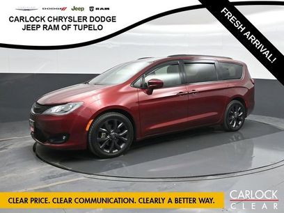 Used 2020 Chrysler Pacifica Touring-L Plus