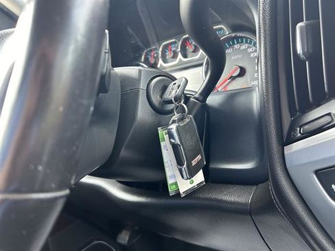 Certified 2017 GMC Sierra 1500 SLT w/ SLT Preferred Package image 24