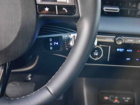 Used 2025 Hyundai Ioniq 5 Limited image 50