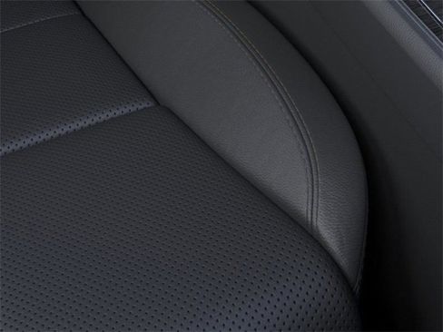 New 2026 Lincoln Aviator 2WD image 16