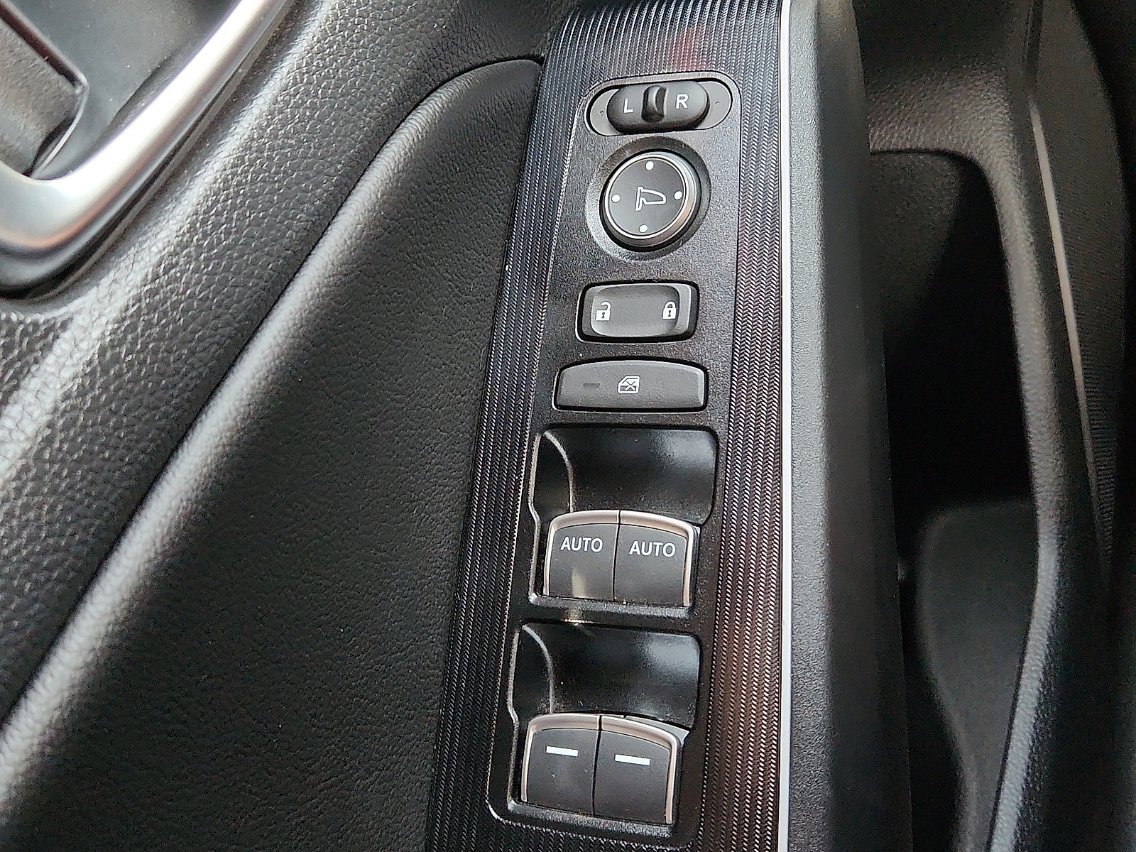 Used 2025 Honda Civic Sport Touring image 24