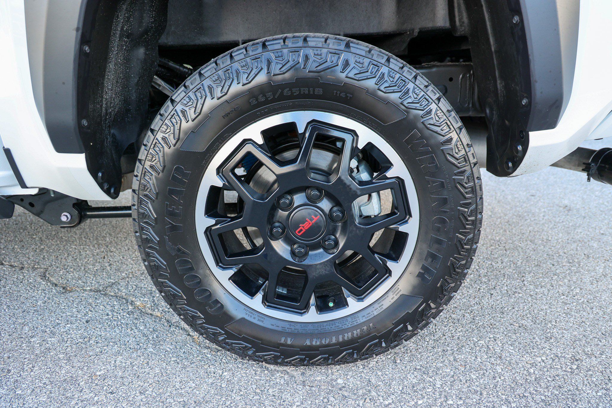 Certified 2026 Toyota Tacoma TRD Off-Road w/ TRD Off Road Premium Package AWD/4WD image 16