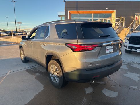 Used 2023 Chevrolet Traverse LT w/ LPO, Floor Liner Package image 3