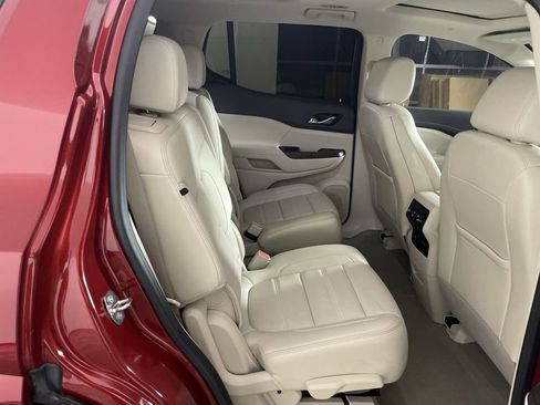 Used 2023 GMC Acadia Denali w/ Denali Ultimate Package image 27