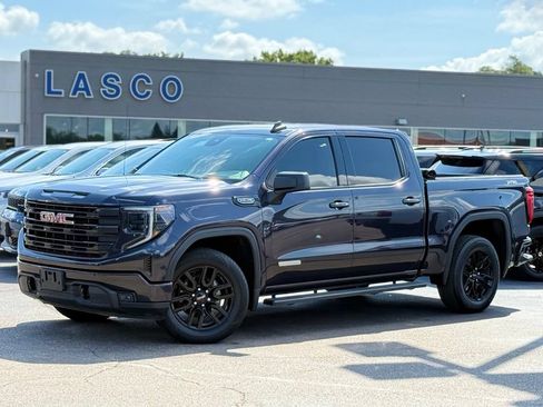 Used 2023 GMC Sierra 1500 Elevation w/ X31 Off-Road Package AWD/4WD image 1