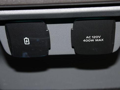 Used 2023 Ford F150 XLT w/ Equipment Group 302A High RWD image 36
