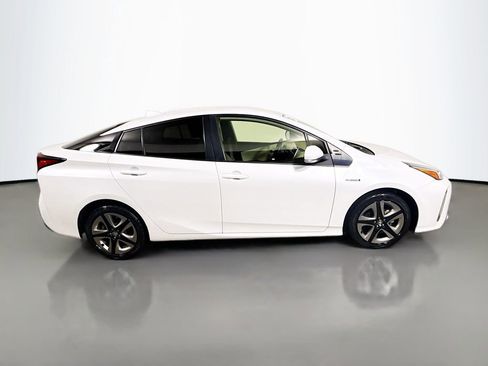 Used 2022 Toyota Prius XLE FWD image 8