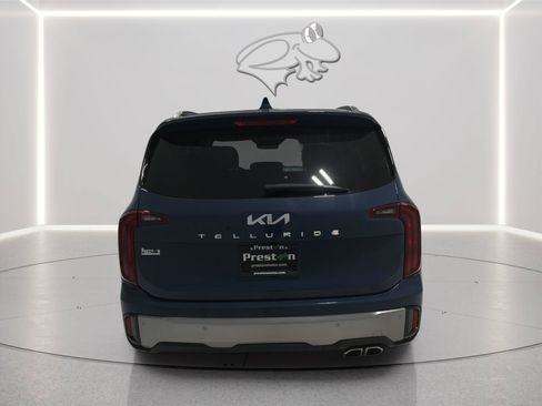 Used 2025 Kia Telluride S FWD image 5