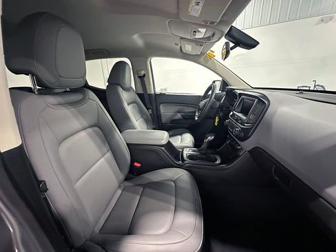 Used 2022 Chevrolet Colorado W/T w/ Custom Special Edition AWD/4WD image 28
