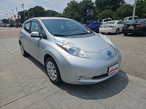 Used 2013 Nissan Leaf S image 7