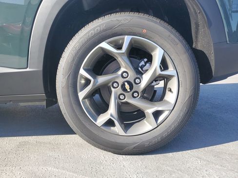 New 2026 Chevrolet Trax LT image 5