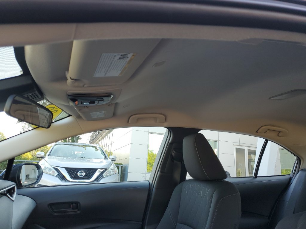 Used 2025 Toyota Corolla LE FWD image 19