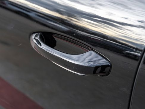 Used 2019 Porsche Cayenne Turbo image 47