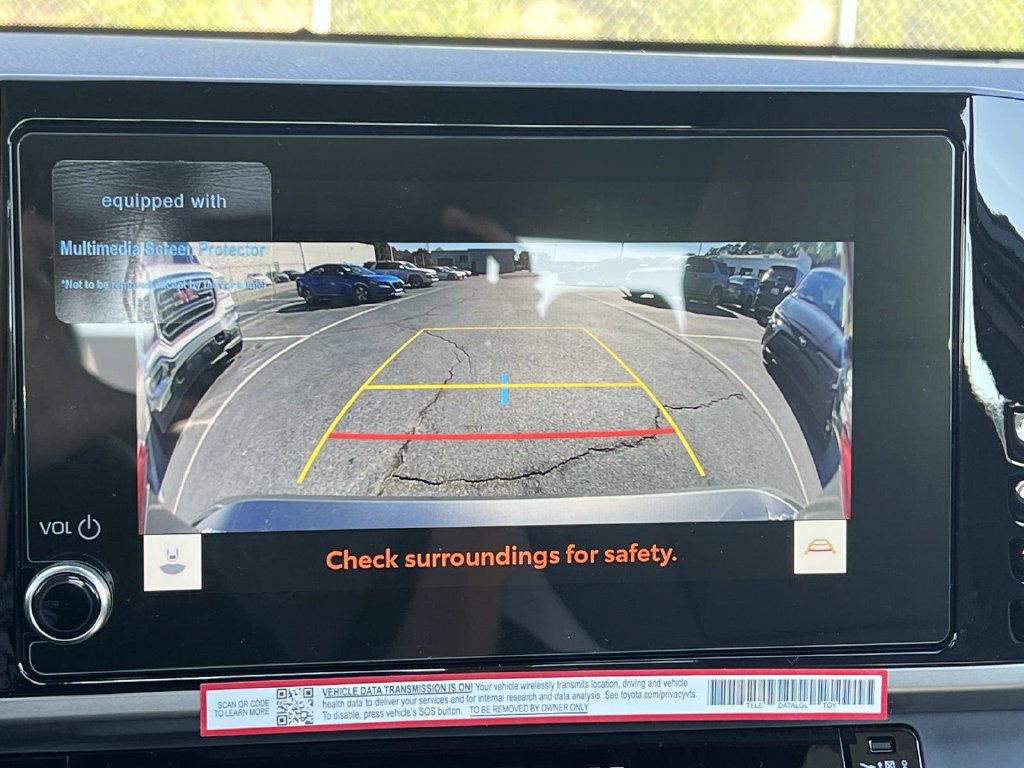 Used 2026 Toyota Camry SE FWD image 35
