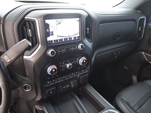 Used 2020 GMC Sierra 2500 Denali w/ Denali Ultimate Package AWD/4WD image 15