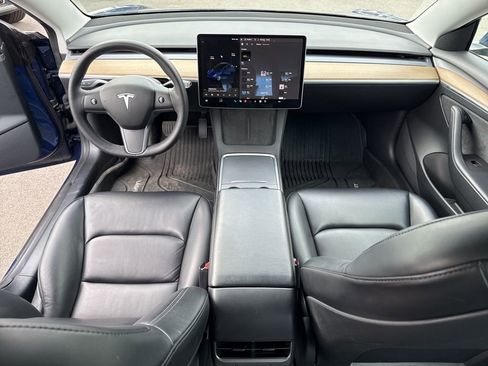 Used 2021 Tesla Model 3 Standard Range Plus RWD image 15