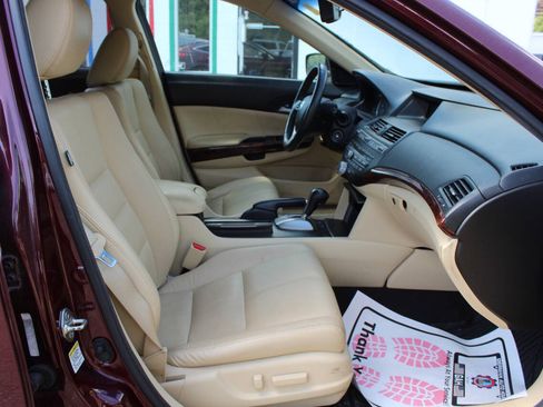 Used 2012 Honda Crosstour EX-L image 26