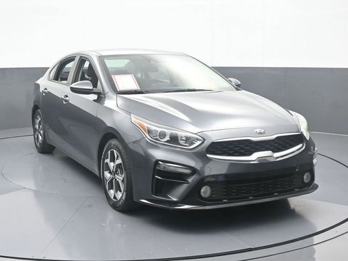 Used 2021 Kia Forte LXS image 9
