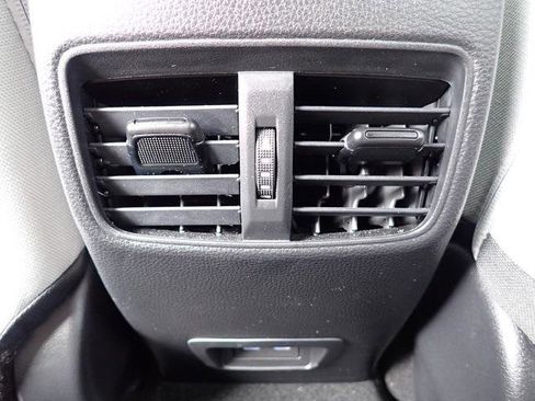 Certified 2023 Toyota Corolla Cross LE image 18