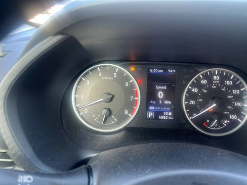 Used 2025 Nissan Sentra S FWD image 12