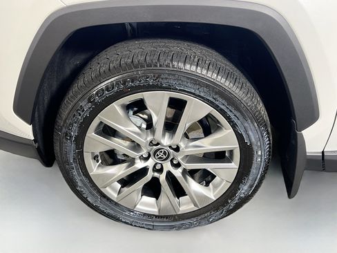 Used 2025 Toyota RAV4 XLE Premium FWD image 13