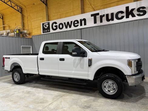 Used 2018 Ford F350 XL image 3