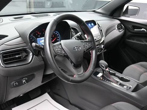 Certified 2024 Chevrolet Equinox RS FWD image 14