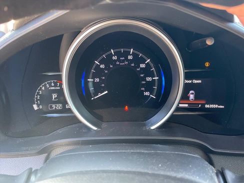 Used 2020 Honda Fit EX image 10