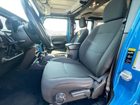 Used 2022 Jeep Wrangler Unlimited Sport S image 23
