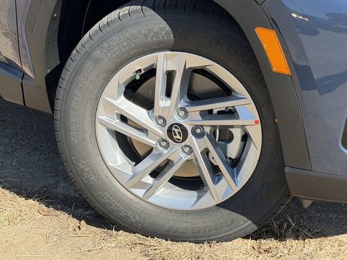 New 2026 Hyundai Tucson SE image 9