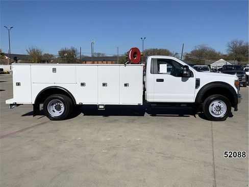 Used 2022 Ford F550 4x4 Regular Cab Super Duty image 5
