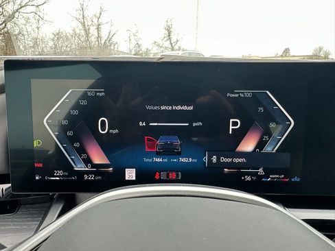 Certified 2025 BMW 530i image 16