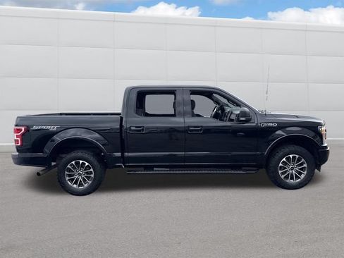 Used 2018 Ford F150 XLT w/ Equipment Group 302A Luxury AWD/4WD image 7