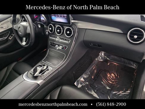 Certified 2018 Mercedes-Benz C 300 4MATIC Sedan image 31