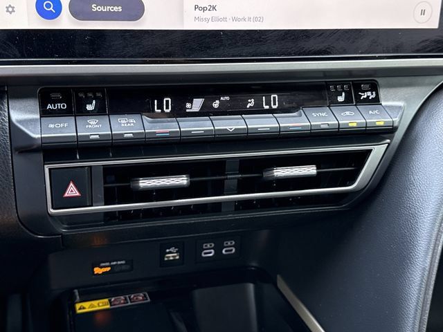 Used 2025 Toyota Camry XSE FWD image 20
