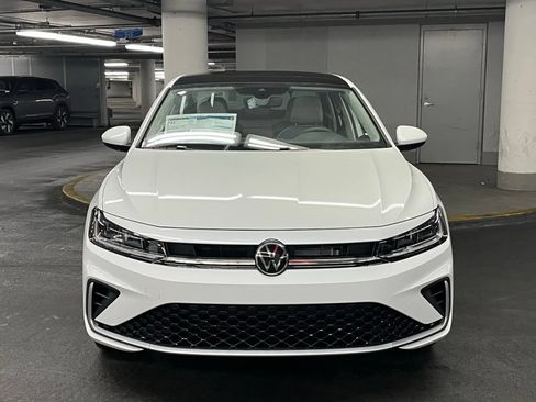 New 2026 Volkswagen Jetta SE FWD image 31