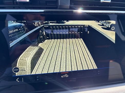 New 2026 GMC Sierra 1500 4x4 Crew Cab AT4 image 32