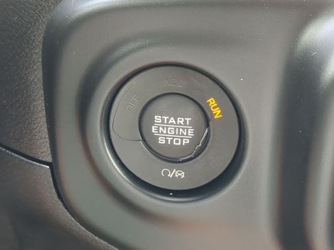 Used 2021 Jeep Wrangler Unlimited Sport AWD/4WD image 18