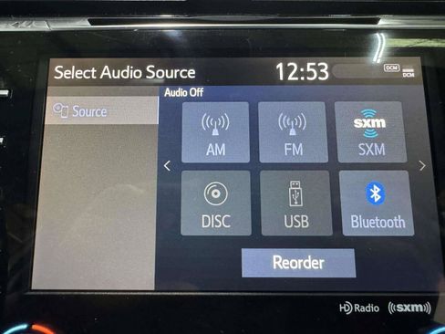 Used 2020 Toyota Camry XLE FWD image 38