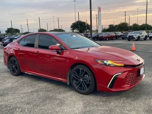 Used 2026 Toyota Camry XSE FWD image 3