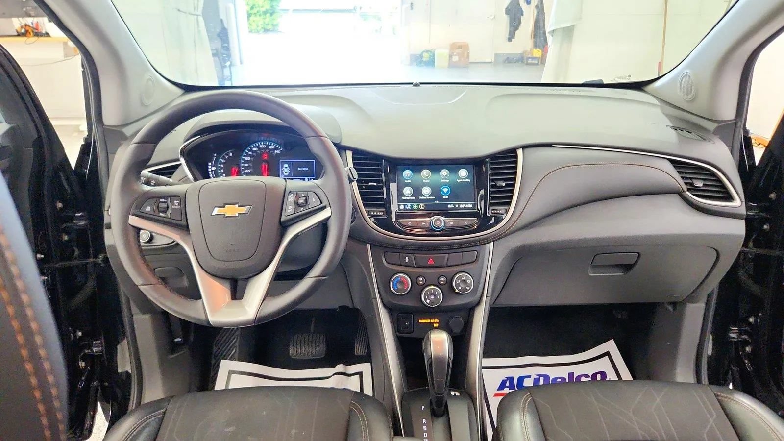 Used 2019 Chevrolet Trax LT w/ Driver Confidence Package FWD image 27