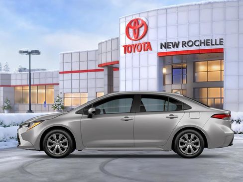 New 2026 Toyota Corolla LE image 4