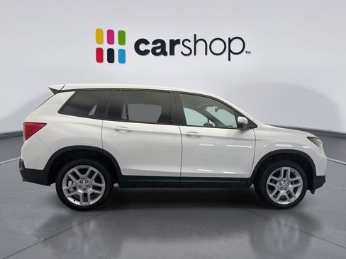 Used 2025 Honda Passport EX-L image 6