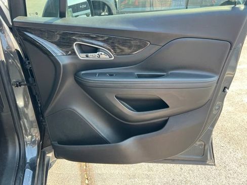 Used 2016 Buick Encore FWD image 29